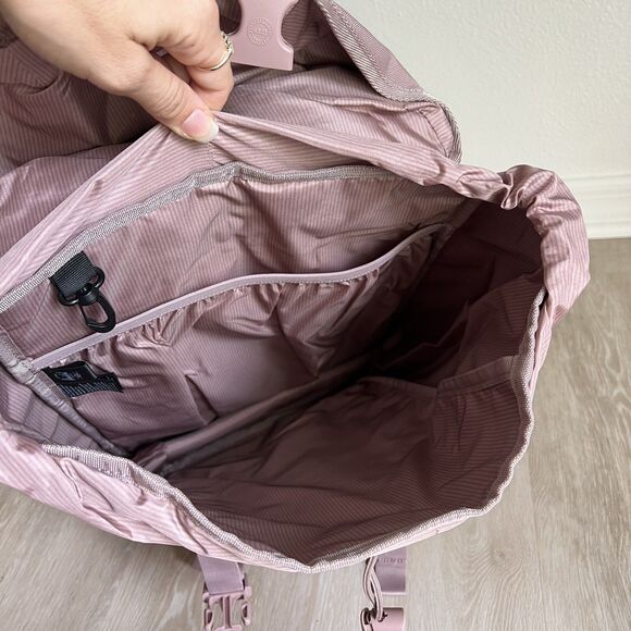 Herschel Supply Co Iona Ash Rose Backpack - Picture 6 of 7